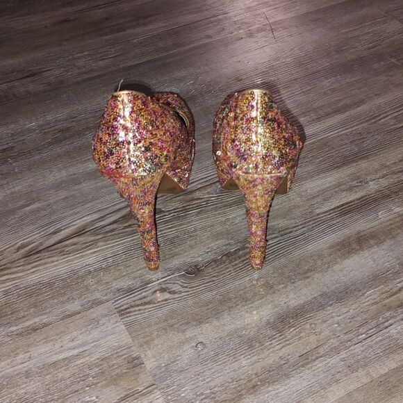 Jessica Simpson multi colored closed square toe sequin 5.5” pumps, size 8.5 - Picture 4 of 9